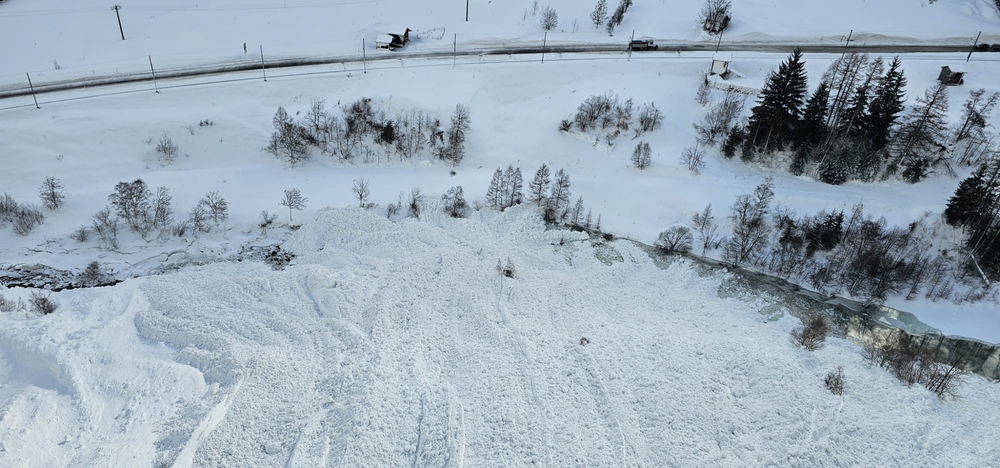 Lawinenkegel bei Herbriggen. Foto: Klaus Tscherrig, 20.02.2026